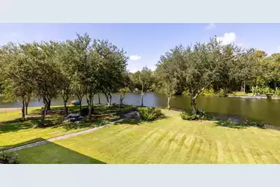 1391 Royston Road, Mount Pleasant, SC 29464 - Photo 3