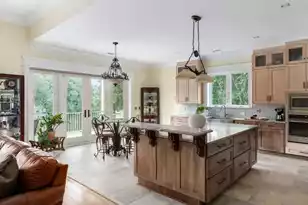 1391 Royston Rd, Mount Pleasant, SC 29464 - Photo 11
