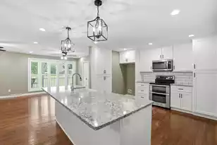 1941 Varner St, Summerville, SC 29486 - Photo 5