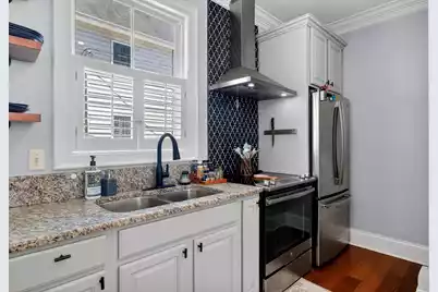 507 2nd North Street W, Summerville, SC 29483 - Photo 11