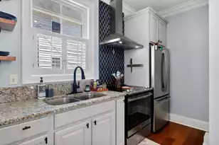 507 2nd North Street W, Summerville, SC 29483 - Photo 11