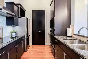 150 Bee Street, Charleston, SC 29401 - Photo 7
