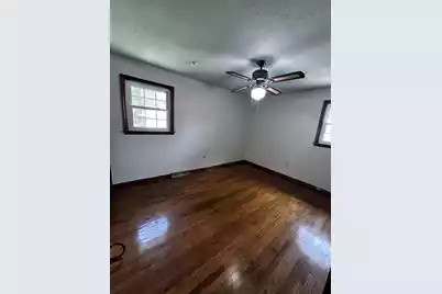 4722 Foxwood Drive, North Charleston, SC 29418 - Photo 5