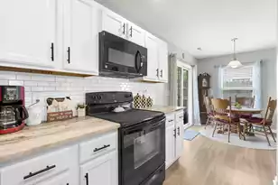 314 Salkahatchie St, Summerville, SC 29485 - Photo 13