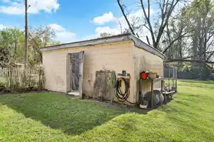 302 First Street N, Cameron, SC 29030 - Photo 45