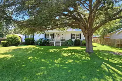 116 Sparrow Street, Bonneau, SC 29431 - Photo 1