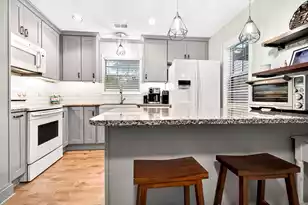 300 Yellow Hawthorn Cir, Summerville, SC 29483 - Photo 19