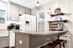 300 Yellow Hawthorn Cir, Summerville, SC 29483 - Photo 15