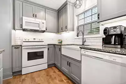 300 Yellow Hawthorn Circle, Summerville, SC 29483 - Photo 21