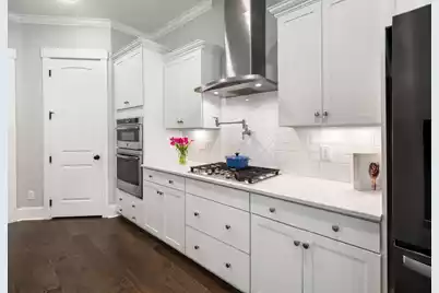 958 Foliage Lane, Charleston, SC 29412 - Photo 13