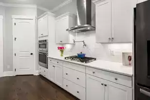 958 Foliage Ln, Charleston, SC 29412 - Photo 13