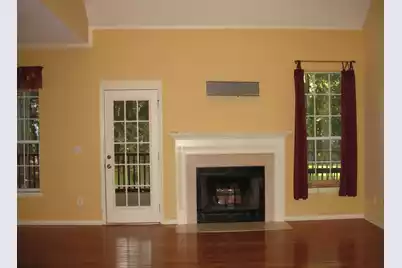 657 Leisure Lane, Mount Pleasant, SC 29464 - Photo 5