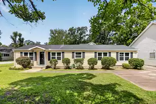 8805 Antler Dr, North Charleston, SC 29406 - Photo 1