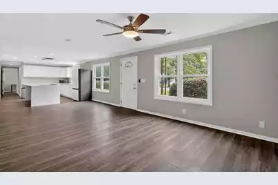 8805 Antler Drive, North Charleston, SC 29406 - Photo 9