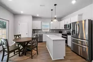 732 Meadowbrook Ln, Summerville, SC 29486 - Photo 5
