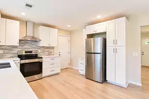 305 Millcreek Dr, Charleston, SC 29407 - Photo 7