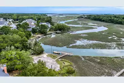 1082 Old Battery Circle, Charleston, SC 29412 - Photo 9