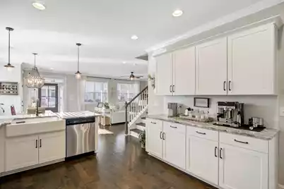 1056 Oak Bluff Avenue, Charleston, SC 29492 - Photo 15