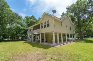 914 Claussen House Dr, Edisto Island, SC 29438 - Photo 45