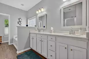 1561 Ashley Garden Blvd, Charleston, SC 29414 - Photo 33