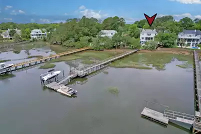 2254 Beckenham Drive, Mount Pleasant, SC 29466 - Photo 1
