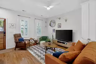 404 Forsythia Ave, Summerville, SC 29483 - Photo 7