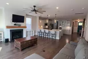 393 Oak Park St, Summerville, SC 29483 - Photo 9