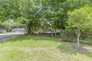 2018 Morningside Dr, North Charleston, SC 29405 - Photo 25