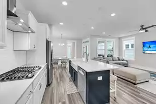 2825 Sugarberry Ln, Johns Island, SC 29455 - Photo 9