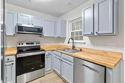 8032 Shadow Oak Drive, North Charleston, SC 29406 - Photo 13