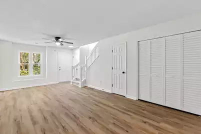 8032 Shadow Oak Drive, North Charleston, SC 29406 - Photo 9