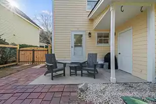1307 Broad St, Beaufort, SC 29902 - Photo 41