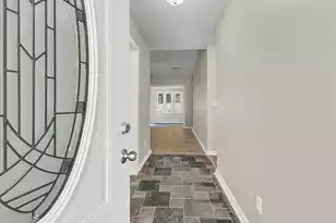 109 Halcyon Rd, Summerville, SC 29483 - Photo 9