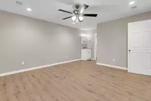109 Halcyon Rd, Summerville, SC 29483 - Photo 23
