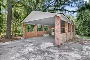 109 Halcyon Rd, Summerville, SC 29483 - Photo 3