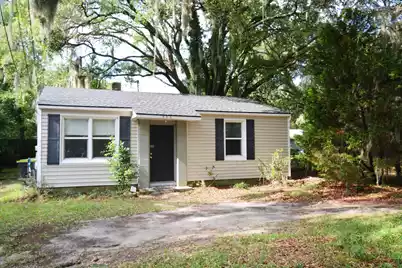906 Woodward Avenue, Beaufort, SC 29902 - Photo 1