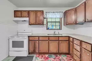 360 Smith Street W, Summerville, SC 29485 - Photo 11