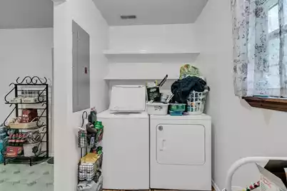 360 Smith Street W, Summerville, SC 29485 - Photo 15