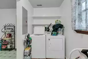 360 Smith Street W, Summerville, SC 29485 - Photo 15