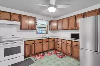 360 Smith Street W, Summerville, SC 29485 - Photo 13