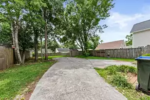 109 St Phillips Row, Summerville, SC 29485 - Photo 27