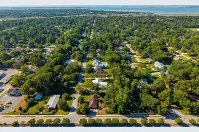 914 Lakeview Drive, Mount Pleasant, SC 29464 - Photo 67