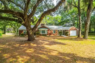 562 Fort Johnson Rd, Charleston, SC 29412 - Photo 3