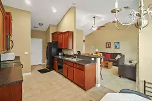 7677 Eagle Lake Rd, North Charleston, SC 29418 - Photo 9