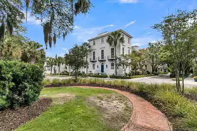 126 Ionsborough Street, Mount Pleasant, SC 29464 - Photo 3