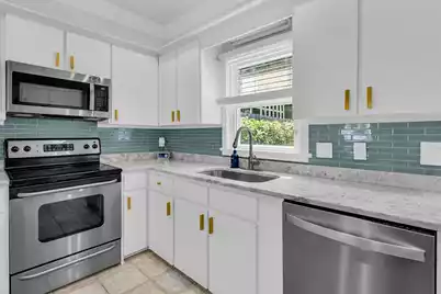 1462 Point Lane N #B, Mount Pleasant, SC 29464 - Photo 17
