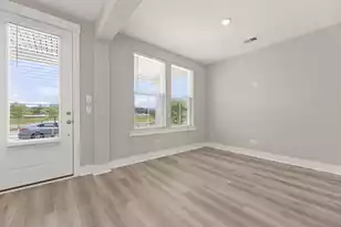 543 Rhythm St, Summerville, SC 29486 - Photo 3
