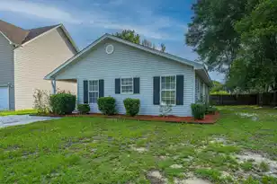 1437 Swamp Angel Ct, Charleston, SC 29412 - Photo 7