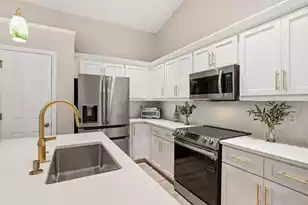 1116 Old Course Ln, Mount Pleasant, SC 29466 - Photo 13
