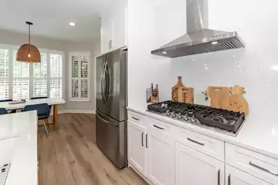 1752 James Basford Place, Mount Pleasant, SC 29466 - Photo 3